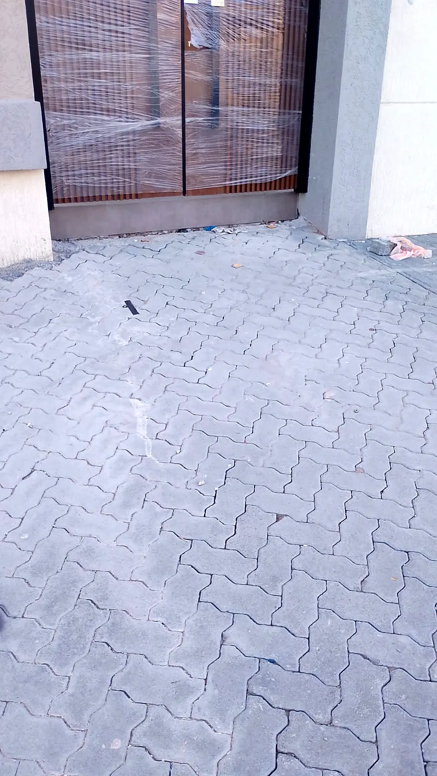 Interlocking concrete paving in a villa courtyard
